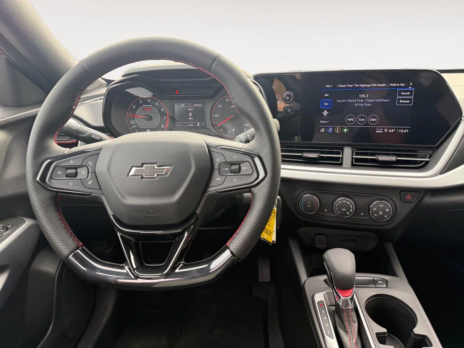 2026 Chevrolet Trax RS - Photo 13