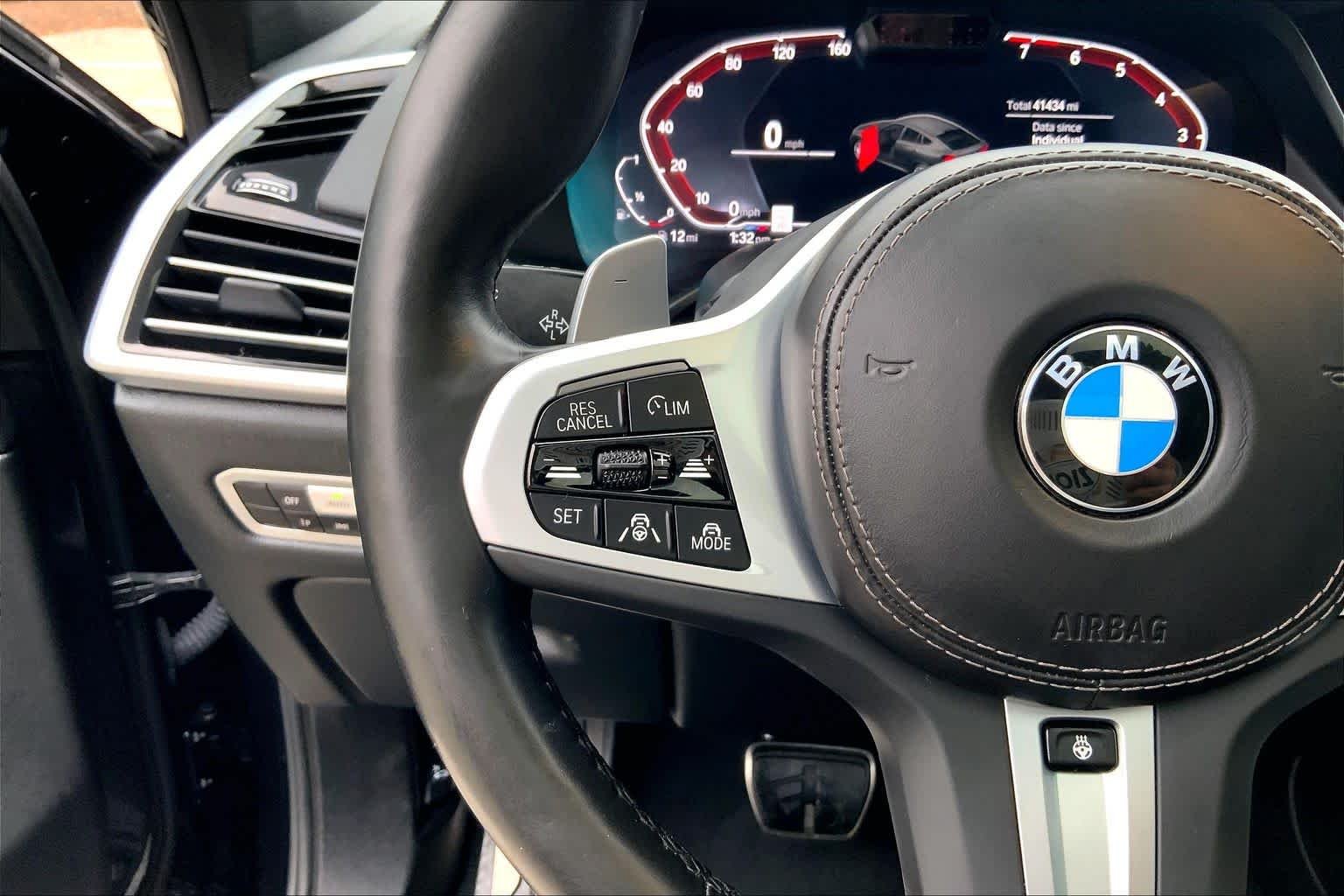 Used 2023 Black Sapphire Metallic BMW xDrive40i image 23