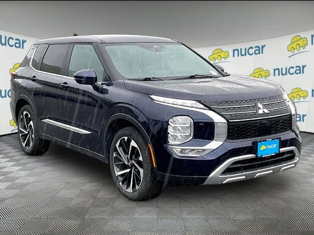 Pre-Owned 2024 Mitsubishi Outlander SE 4WD