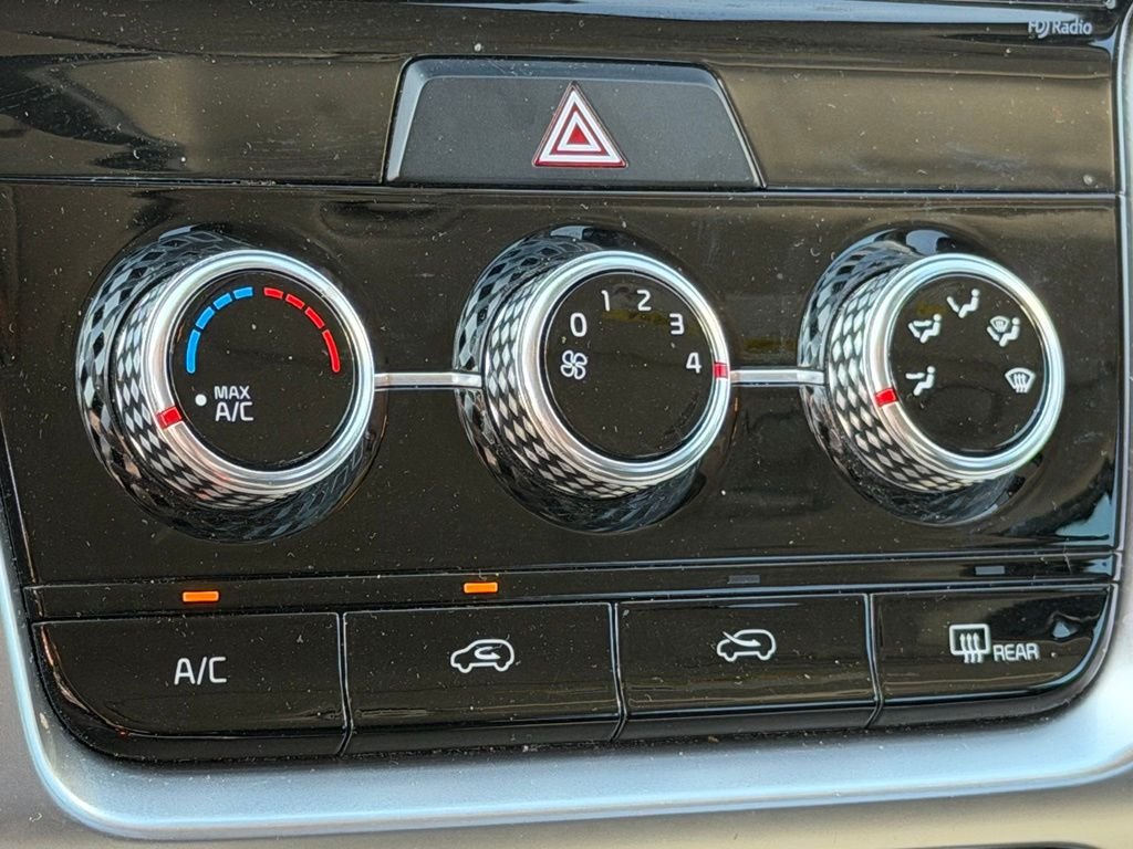 Certified Used 2022 Silver Kia LX image 20