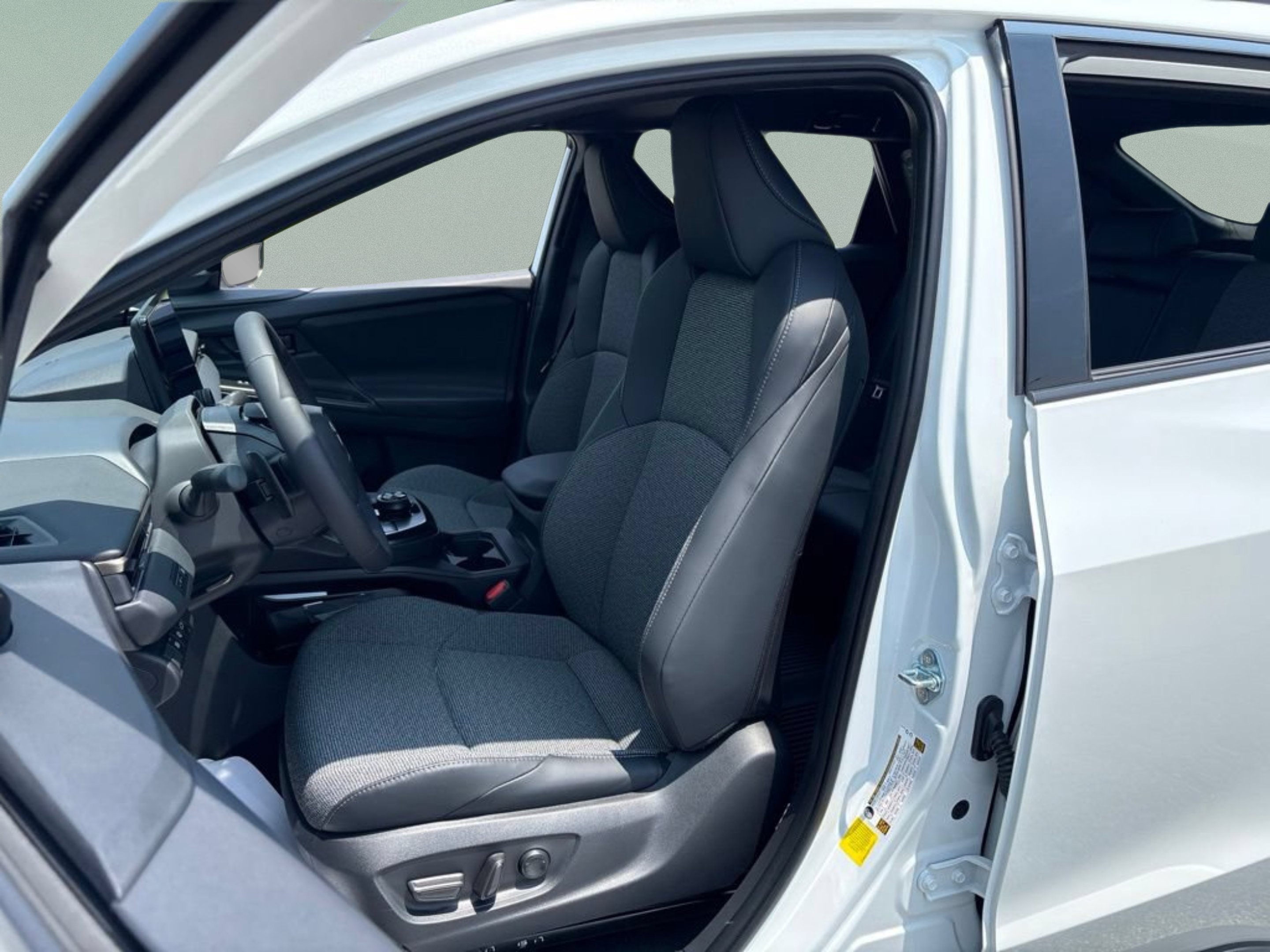 New 2026 Wind Chill Pearl Toyota XLE image 9