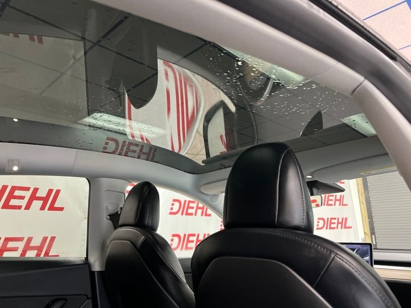 Used 2021 Red Tesla Long Range image 13