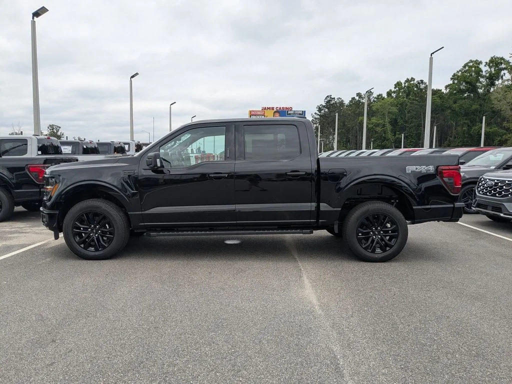 New 2026 Agate Black Metallic Ford XLT image 7