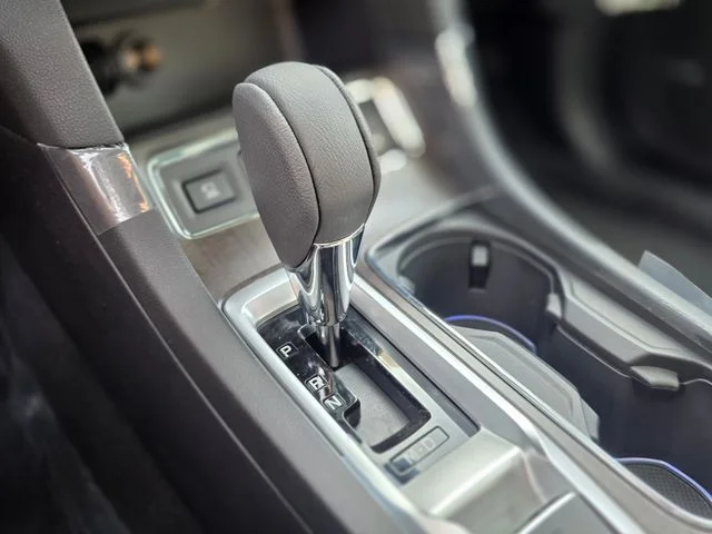 New 2026 ICE SILVER METALLIC Subaru Touring 7-Passenger image 33