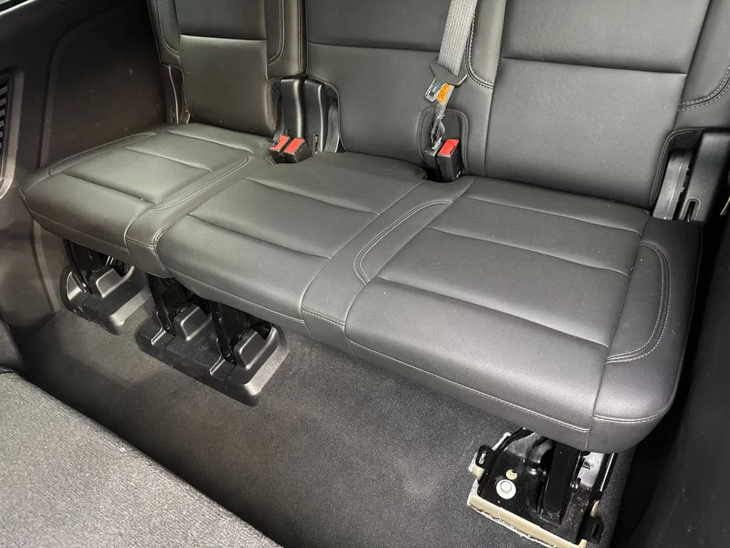 Used 2021 Gray Chevrolet LT image 39