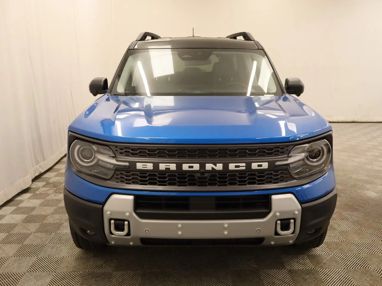 New 2026 Velocity Blue Metallic Ford Badlands® image 4