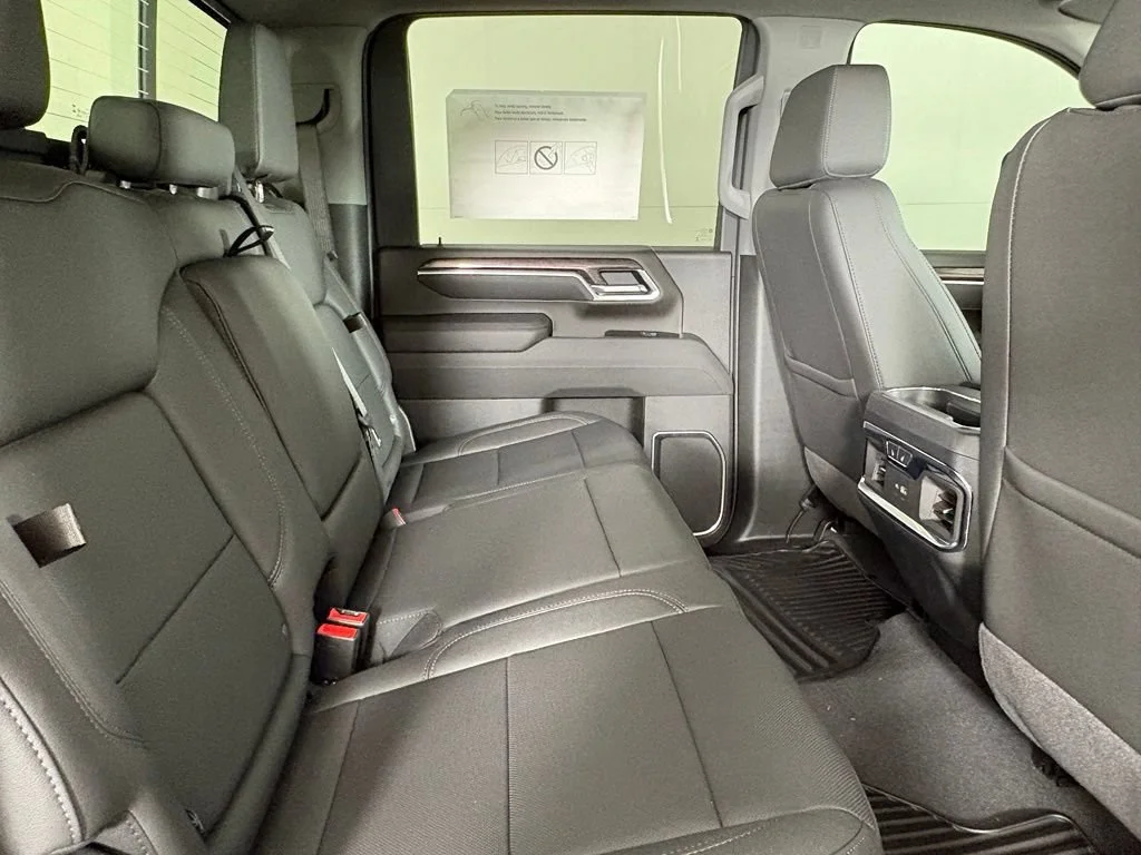 New 2026 Summit White Chevrolet LTZ image 20