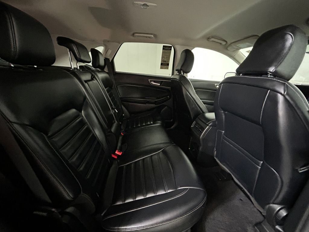 Used 2023 Gray Ford SEL image 17