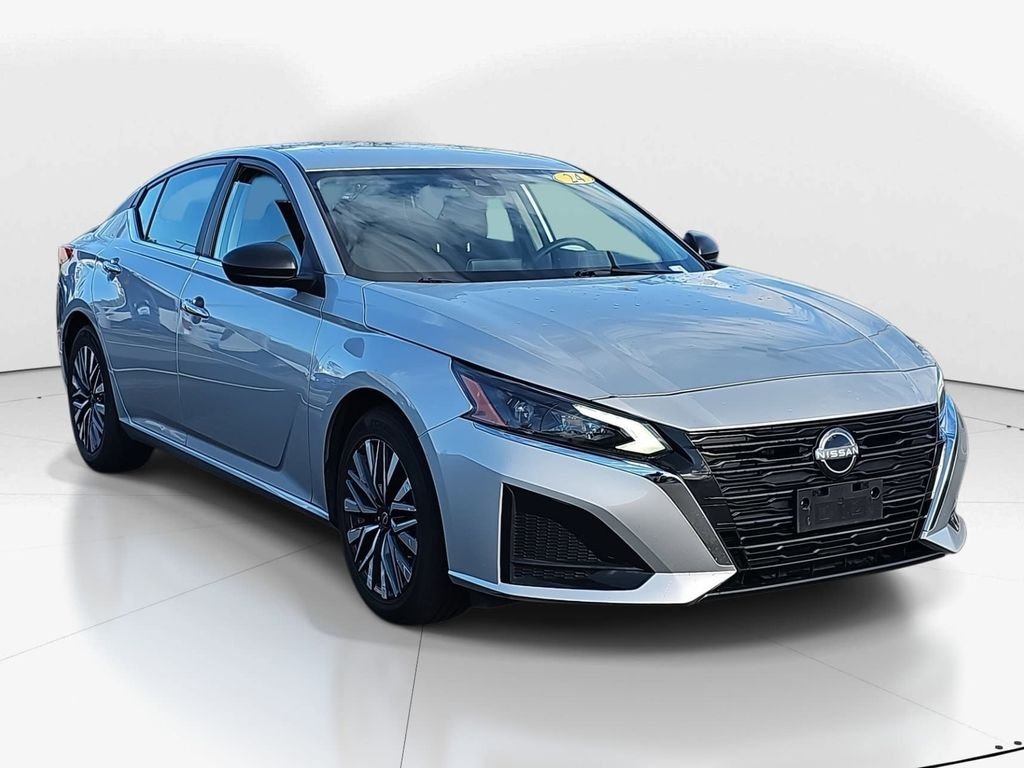 2024 Nissan Altima SV