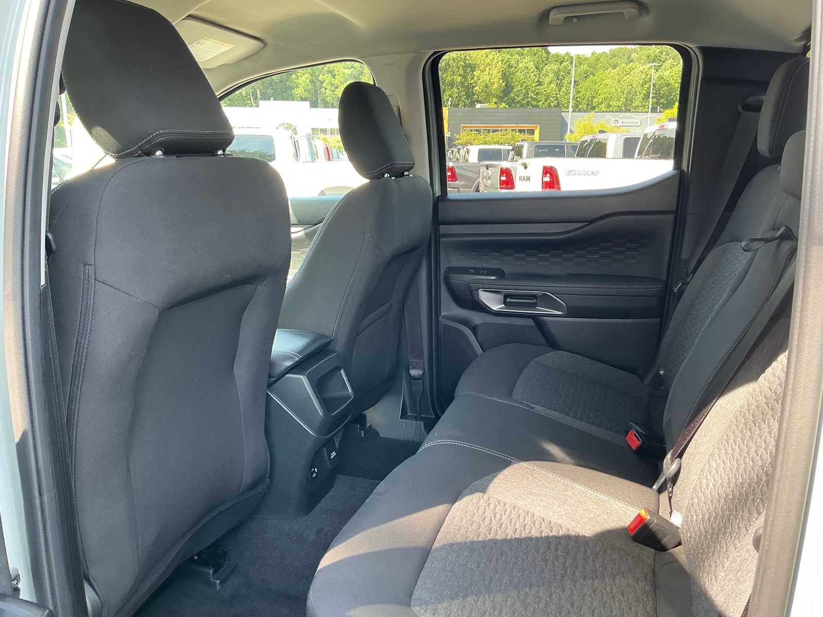 Used 2024 Cactus Grey Ford XLT image 25