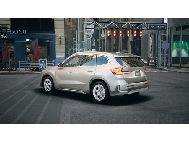 New 2026 Space Silver Metallic BMW  image 2