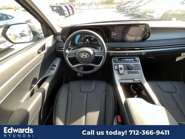 New 2025 Gray Hyundai SEL image 11