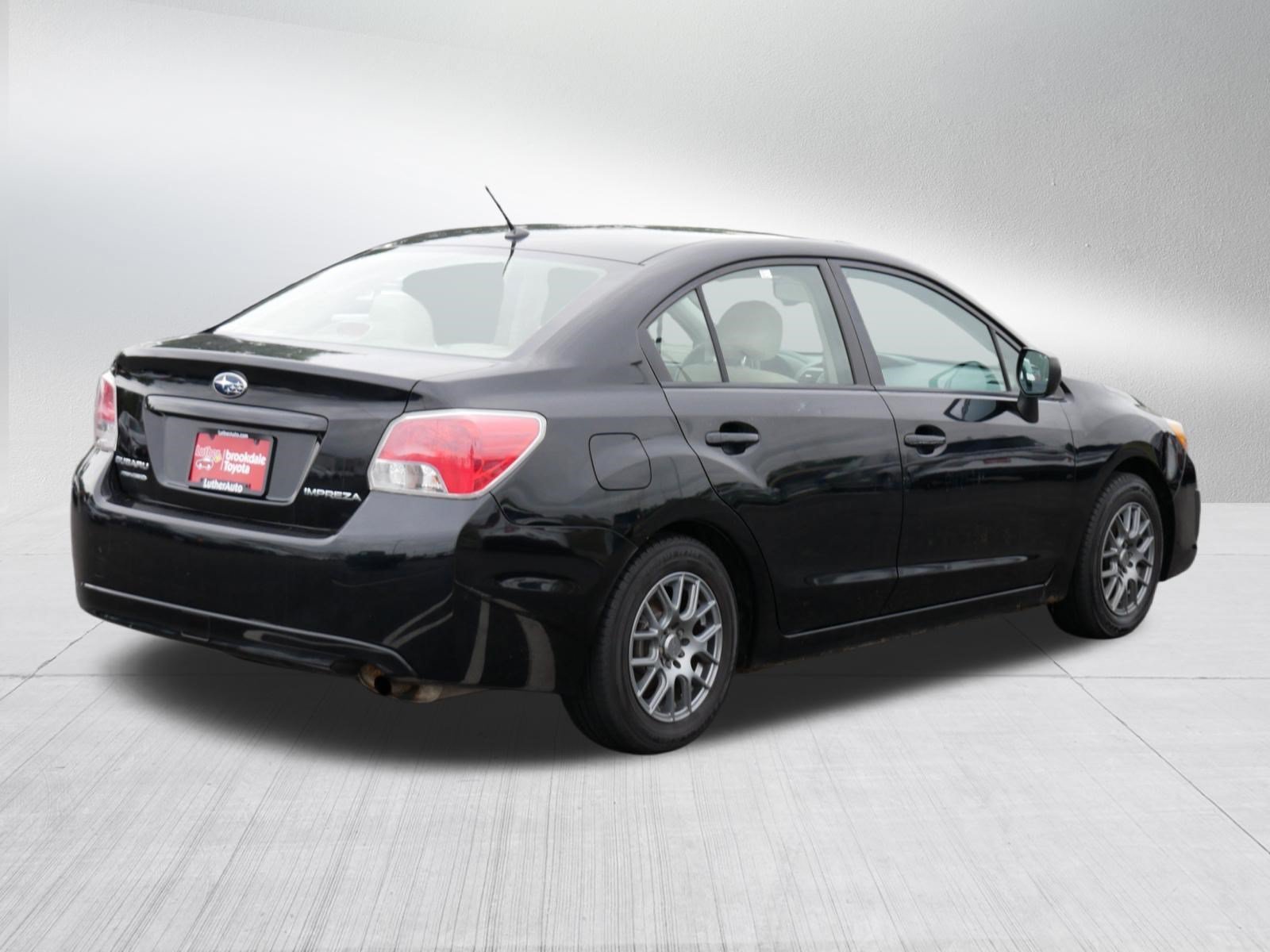 Used 2012 Obsidian Black Pearl Subaru 2.0i image 7