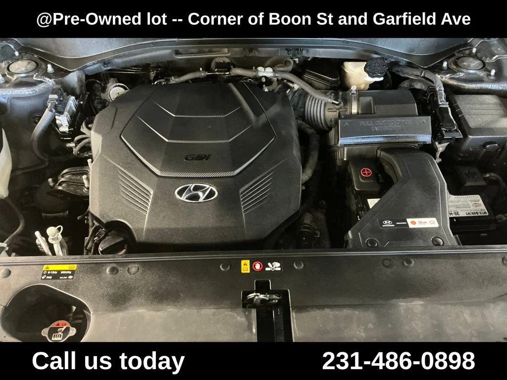 Used 2020 Black Hyundai SEL image 10