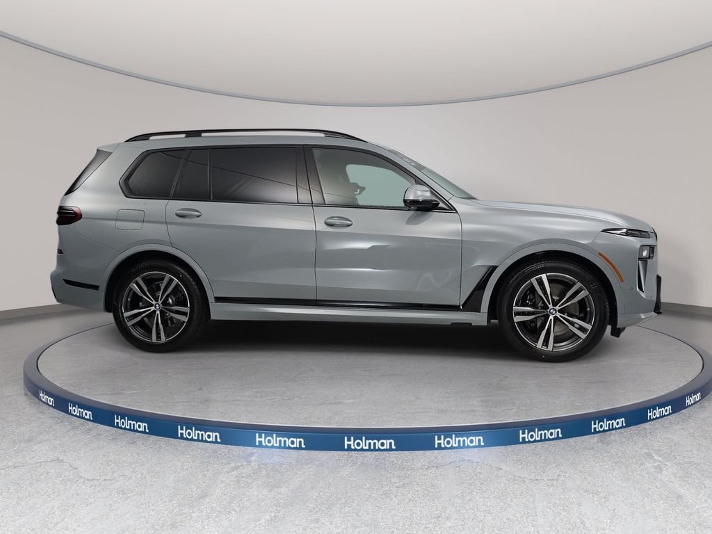 New 2027 Brooklyn Grey Metallic BMW xDrive40i image 4