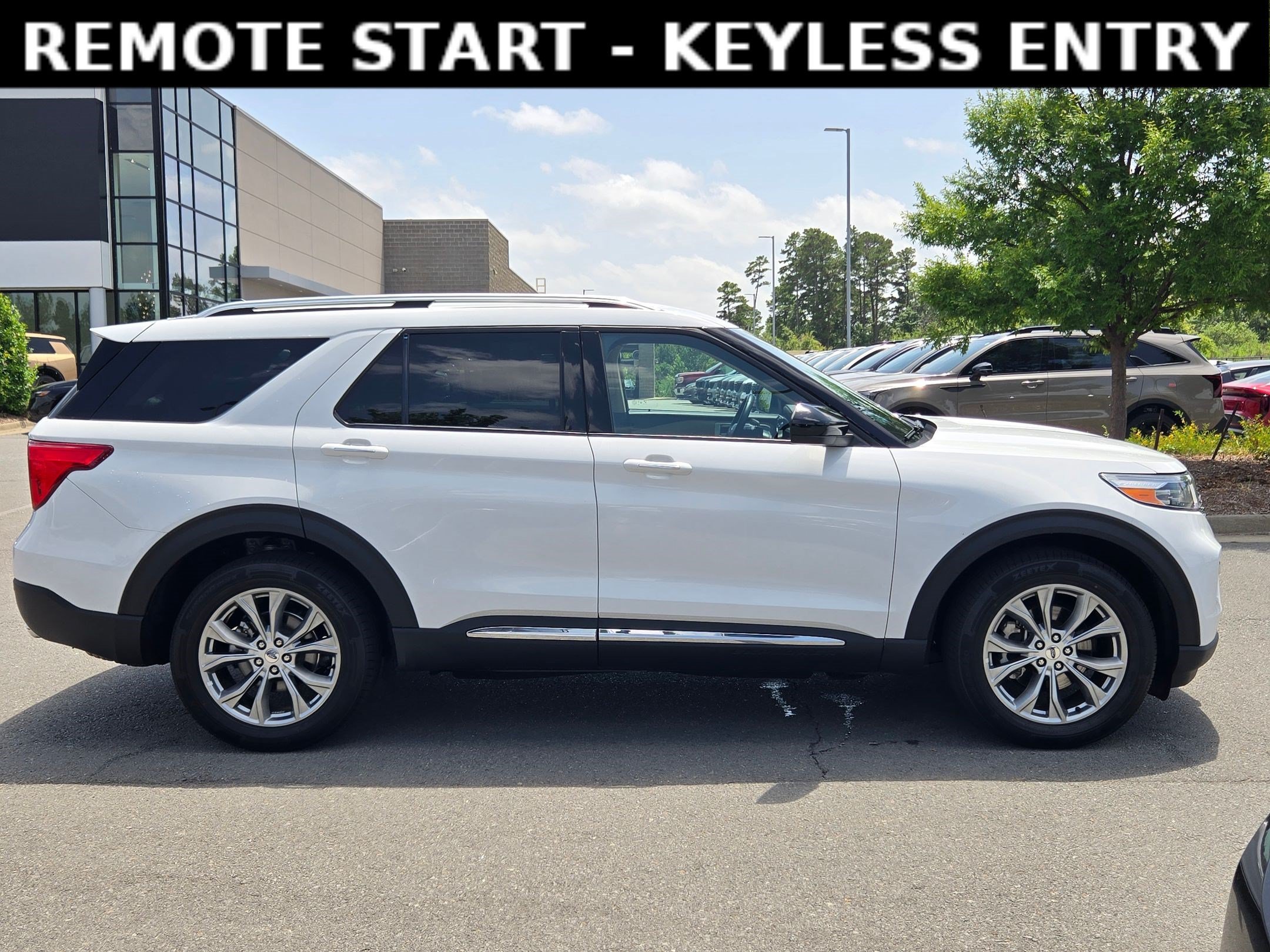Used 2023 Oxford White Ford Limited image 8