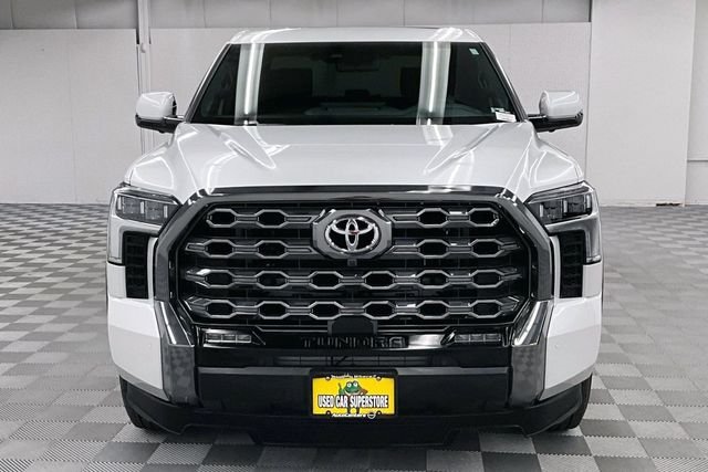 Used 2026 Wind Chill Pearl Toyota Platinum image 4