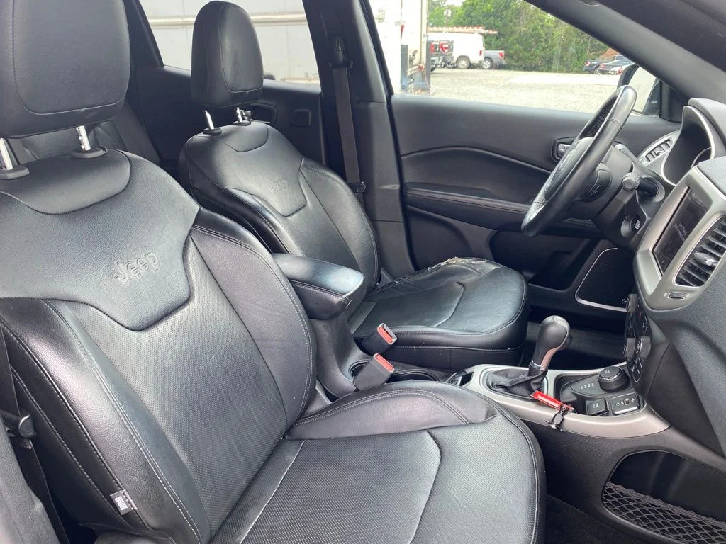 Used 2020 Blue Jeep Limited image 23