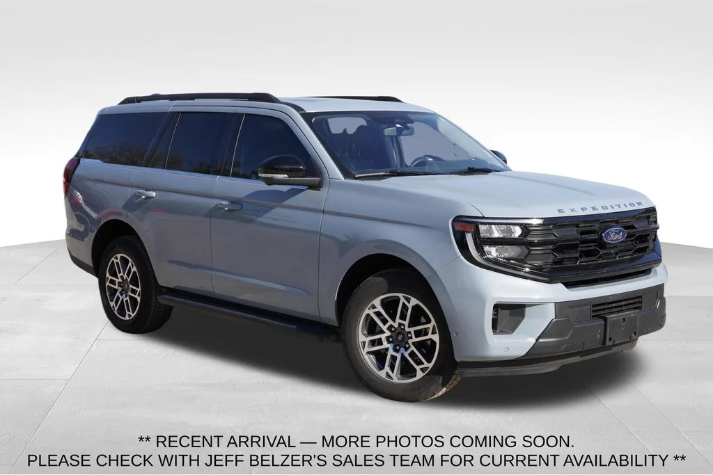 2025 Ford Expedition Active 4x4's photo