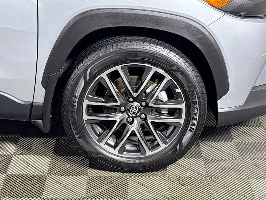 Used 2026 Silver Toyota XLE image 23