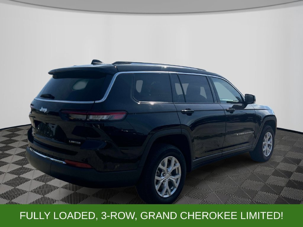 Used 2023 Black Jeep Limited image 5