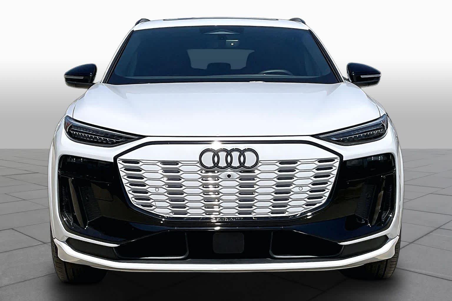 Pre-Owned 2025 Audi SQ6 E-tron Prestige