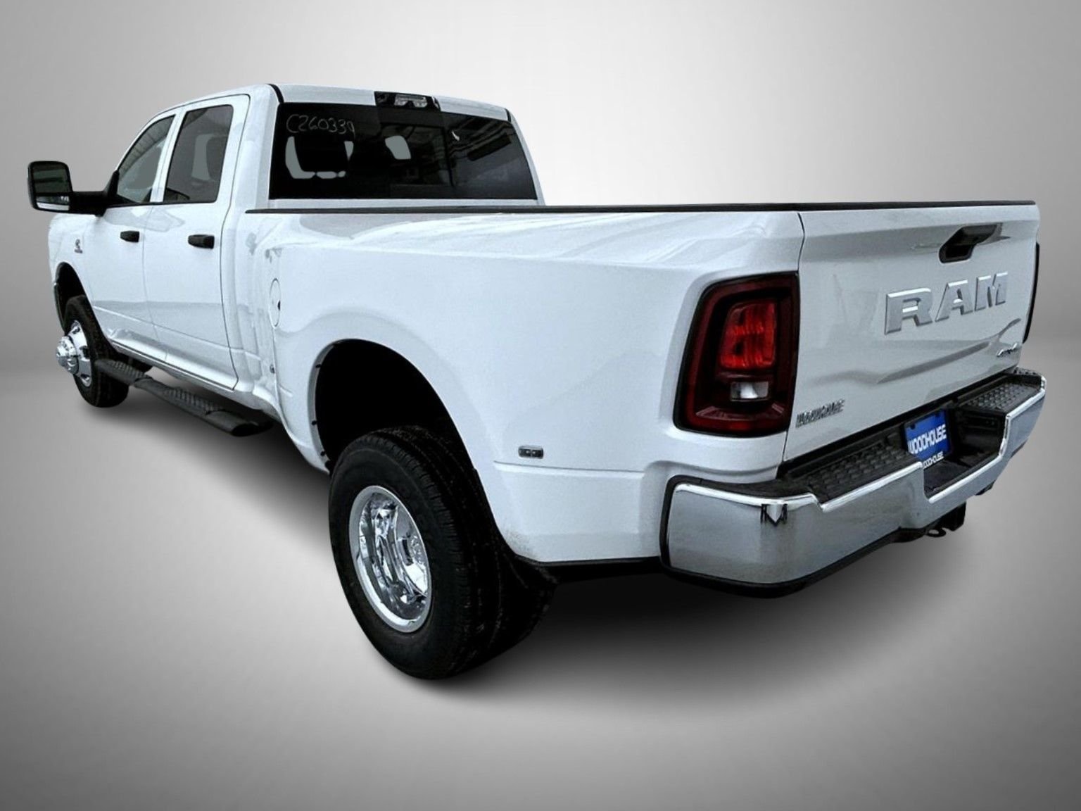 New 2026 Bright White Clear-Coat Exterior Paint RAM Tradesman image 7