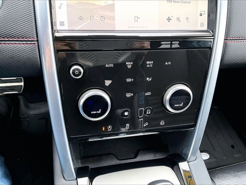 Used 2023 Red Land Rover SE R-Dynamic image 27