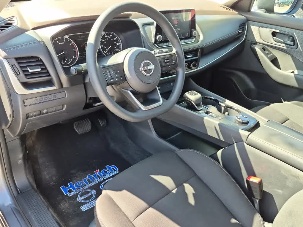 Used 2023 Gun Metallic Nissan S image 10