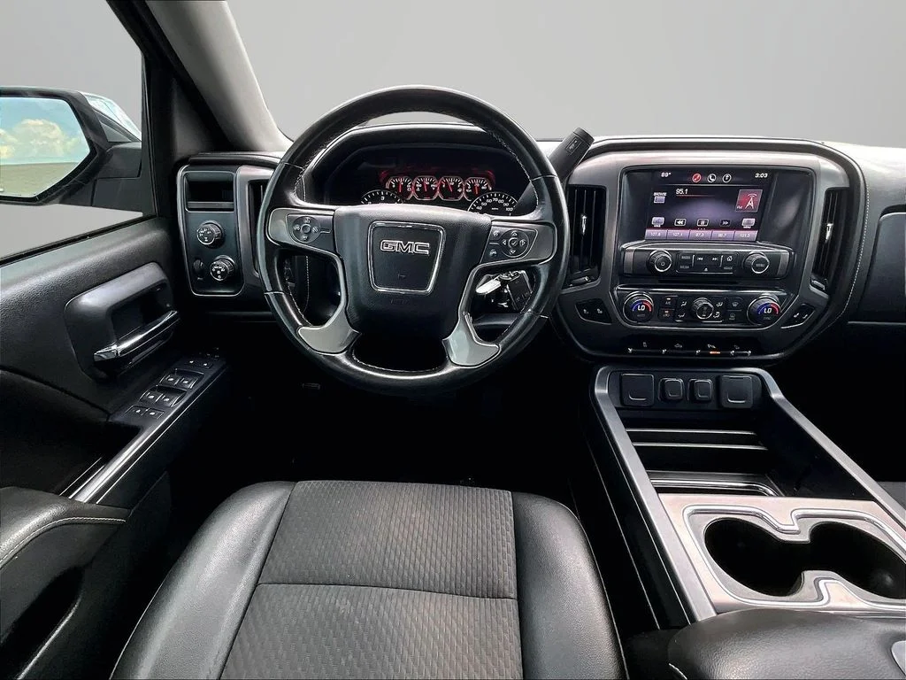 Used 2015 Black GMC SLE image 6