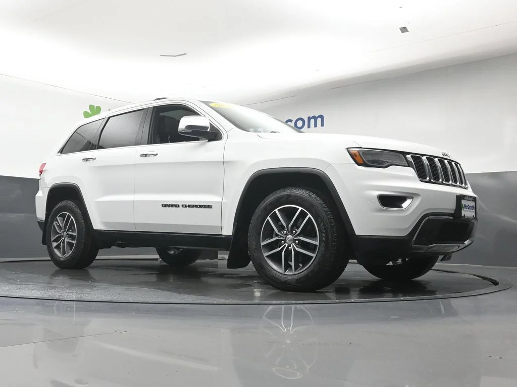 Used 2018 White Jeep Limited image 29