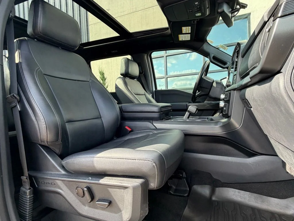 Used 2024 White Ford XLT image 11