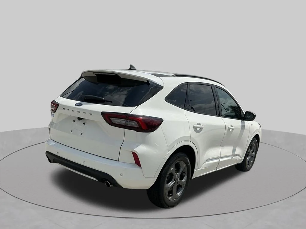 Used 2023 White Ford ST-Line image 11