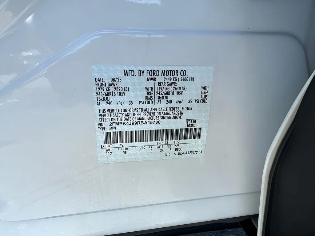 Used 2024 White Ford SEL image 34