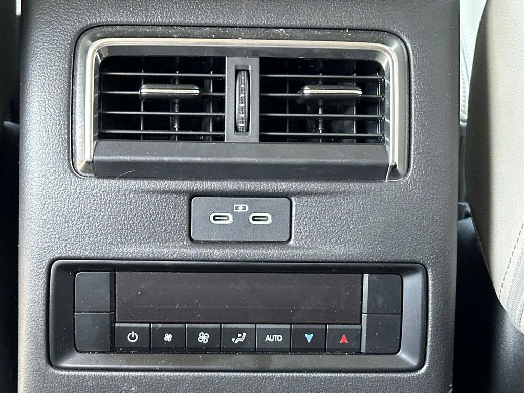 Used 2024 Blue Mazda Preferred image 22