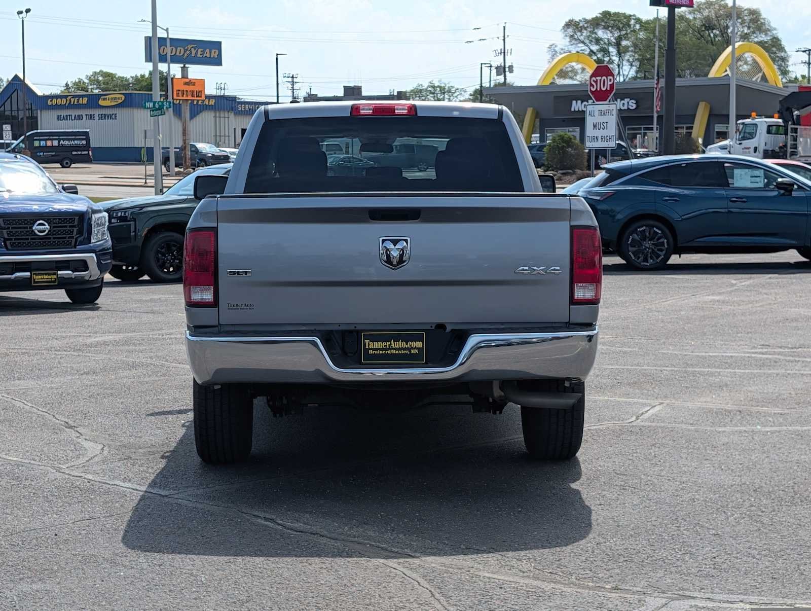 Used 2022 Billet Silver Metallic Clearcoat Ram SLT image 6