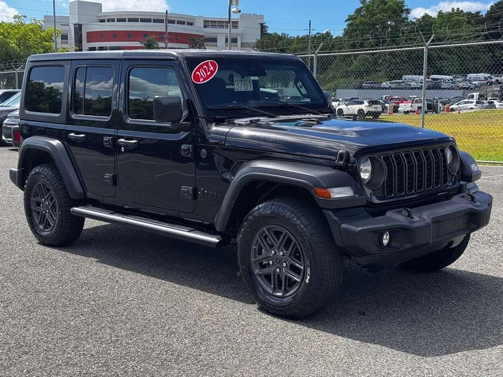 Used 2024 Black Jeep Sport S image 2