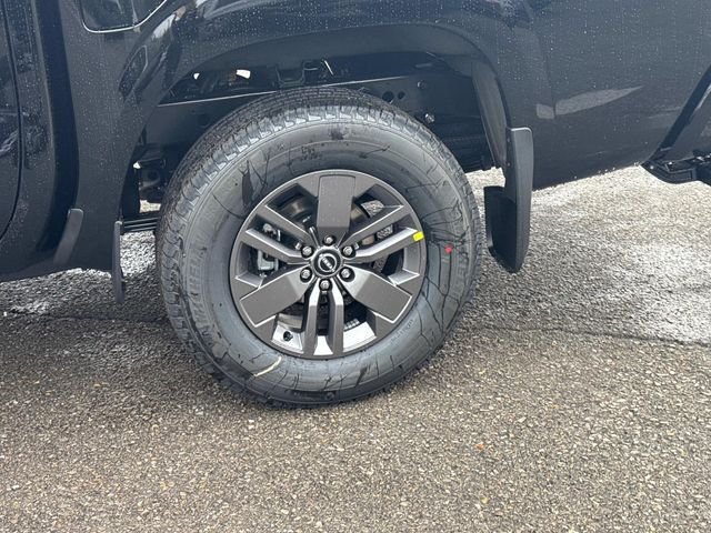 New 2026 Super Black Nissan Crew Cab SV image 11