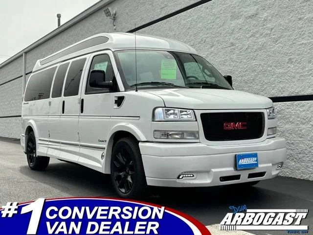 2026 GMC Savana 2500 Ext WB's photo