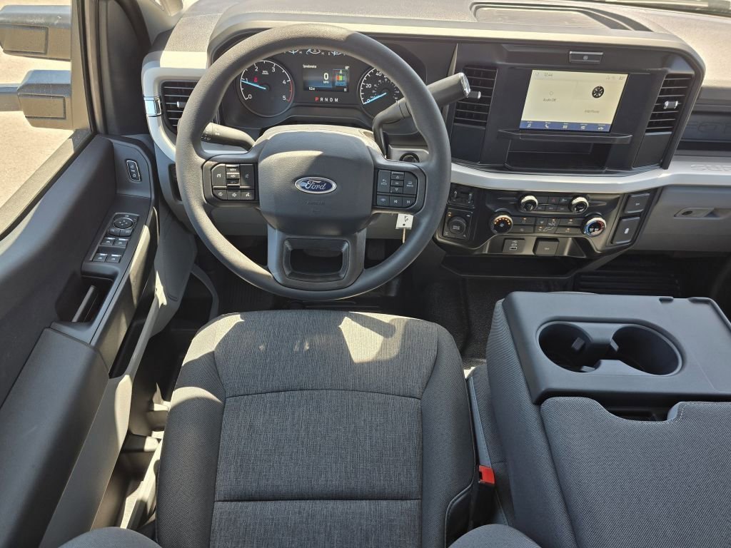 New 2026 Oxford White Ford XL image 32