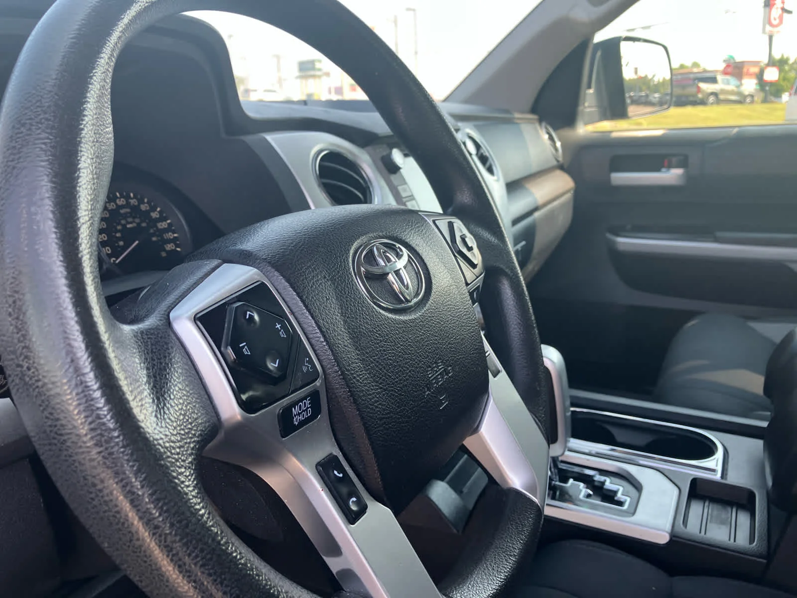 Used 2021 Midnight Black Metallic Toyota SR5 image 11
