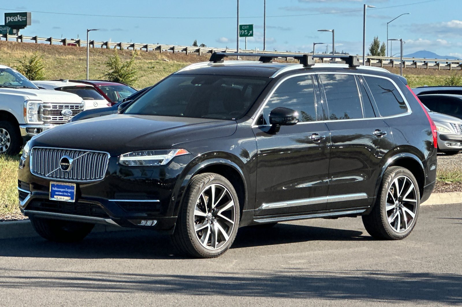 Used 2018 Black Volvo T6 Inscription image 7