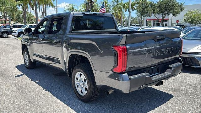 Certified Used 2025 MAGNETIC GRAY MET. Toyota  image 27