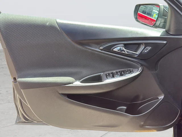 Used 2022 Black Chevrolet LS image 13
