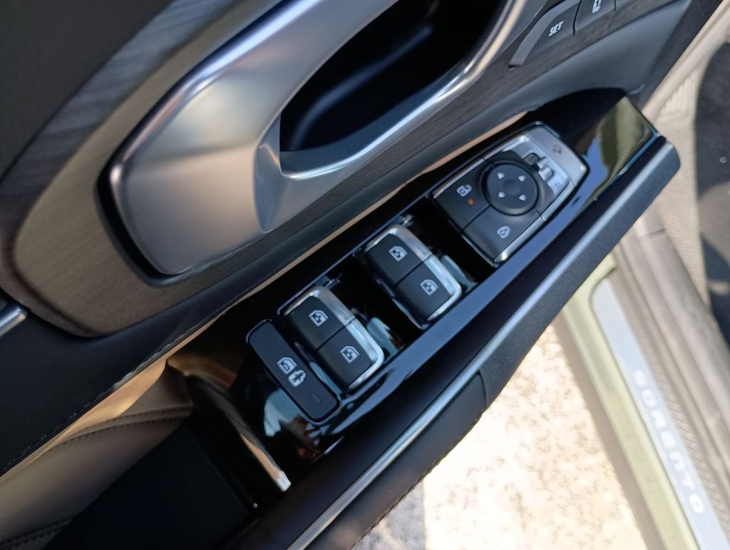 New 2026 Jungle Green Kia X-Line SX Prestige AWD image 19