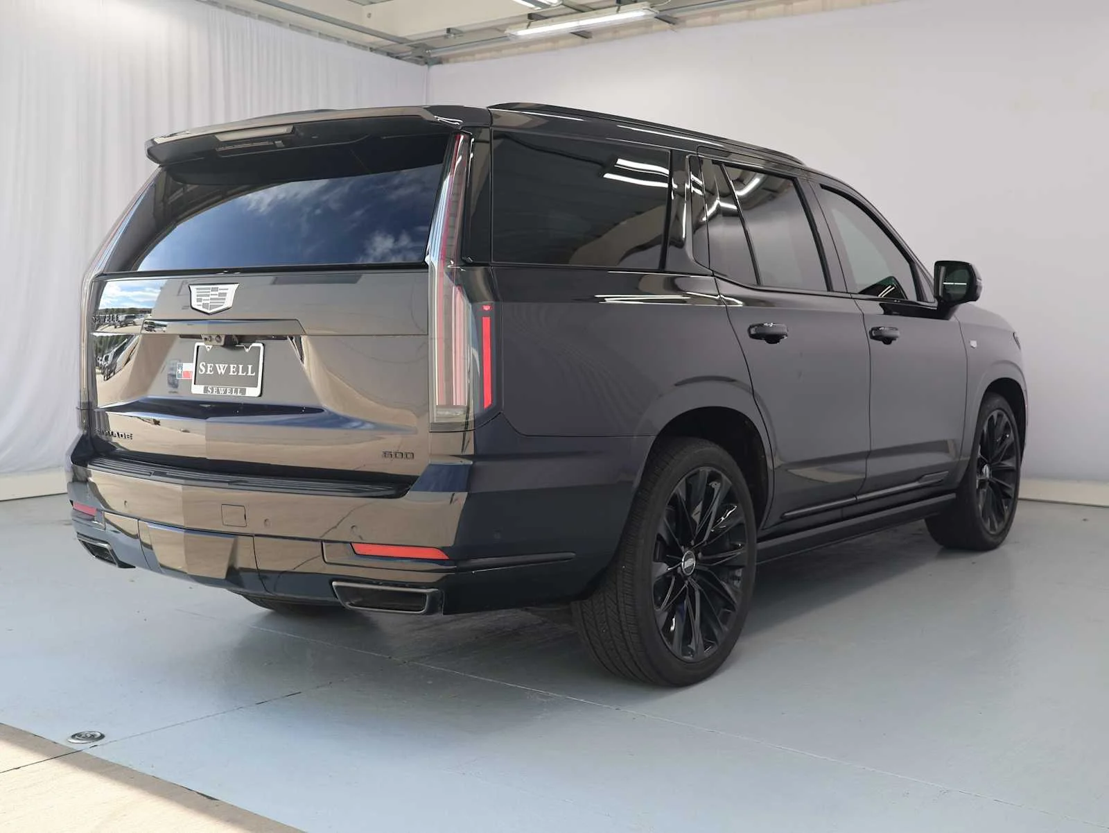 Used 2026 Galactic Gray Metallic Cadillac 4WD Platinum Sport image 9