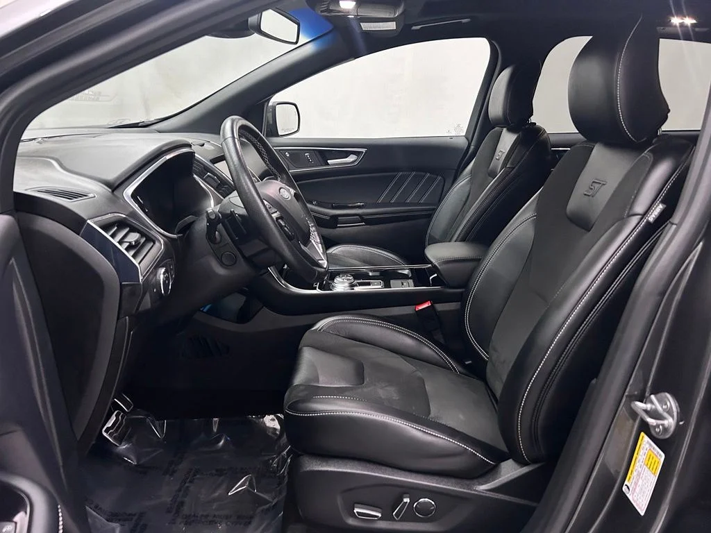 Used 2019 Gray Ford ST image 12