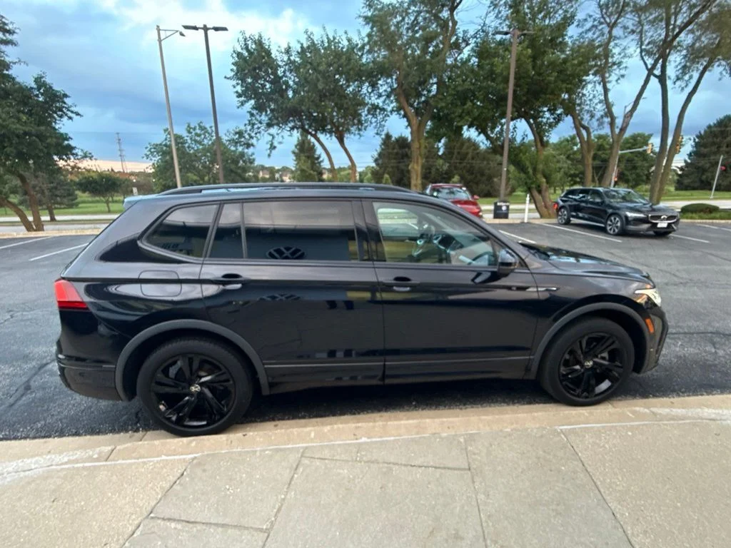 Used 2023 Deep Black Pearl Volkswagen 2.0T SE R-Line Black image 7