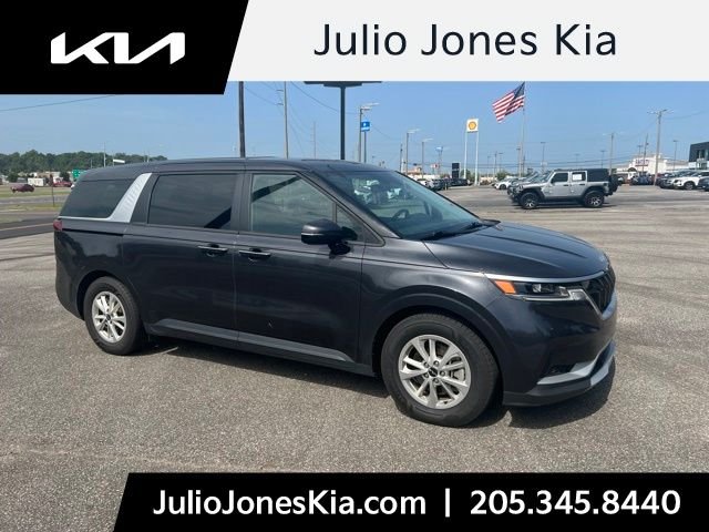 2023 Kia Carnival