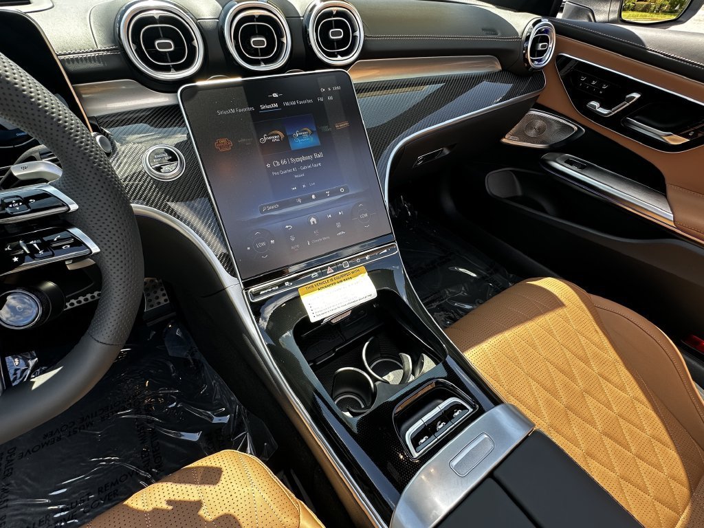 New 2027 MANUFAKTUR Moonlight White Metallic Mercedes-Benz AMG® CLE 53 image 61